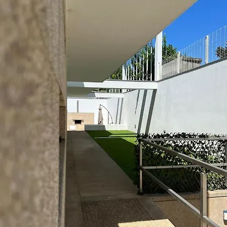 Moradia Lux Rr Com Piscina Сasa de vacaciones *