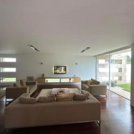Moradia Lux Rr Com Piscina Feriehus *