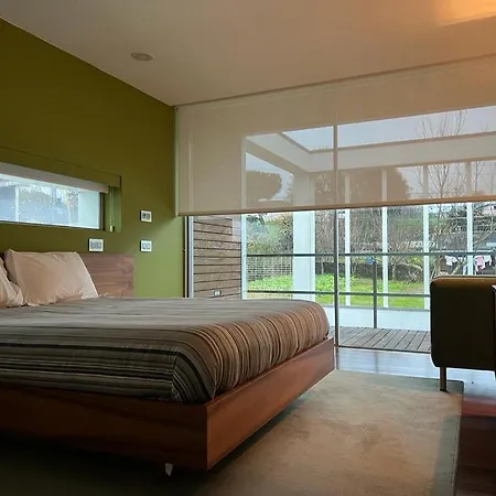 Moradia Lux Rr Com Piscina Сasa de vacaciones Penafiel