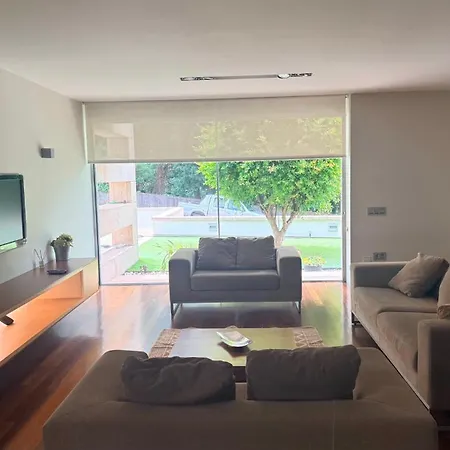Moradia Lux Rr Com Piscina * Penafiel