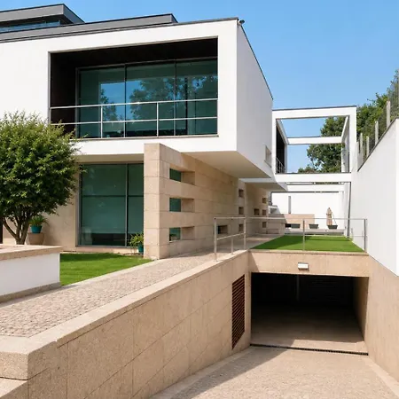 Feriehus Moradia Lux Rr Com Piscina *