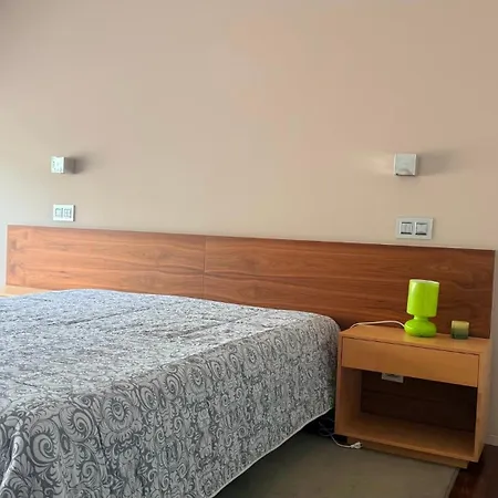Moradia Lux Rr Com Piscina Feriehus *