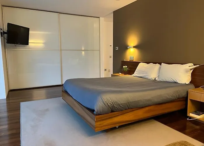 Moradia Lux Rr Com Piscina * Penafiel